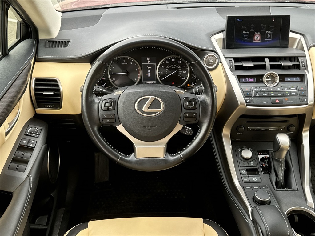 2016 Lexus NX 200t 17