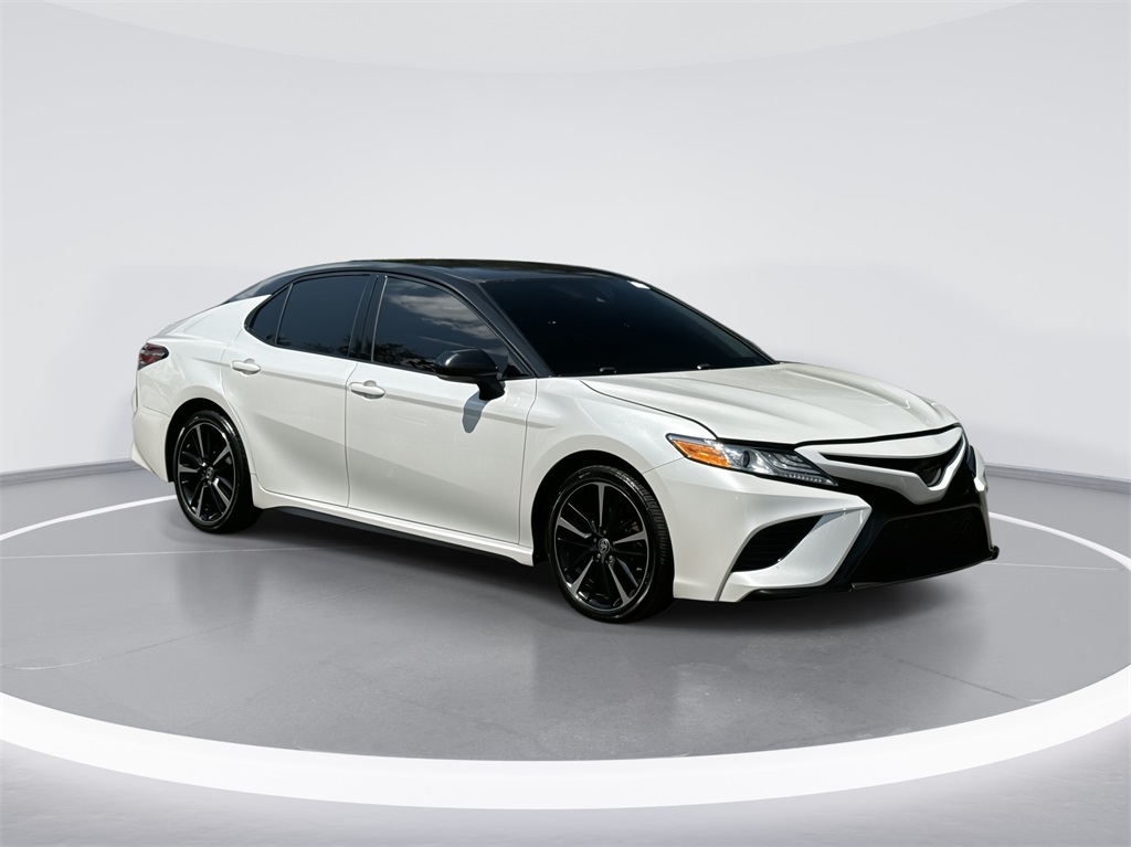 2020 Toyota Camry XSE 1