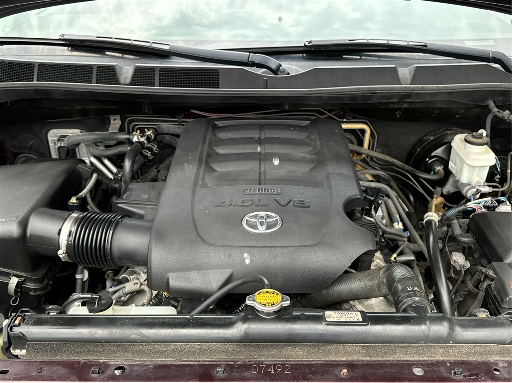 2012 Toyota Sequoia SR5 16