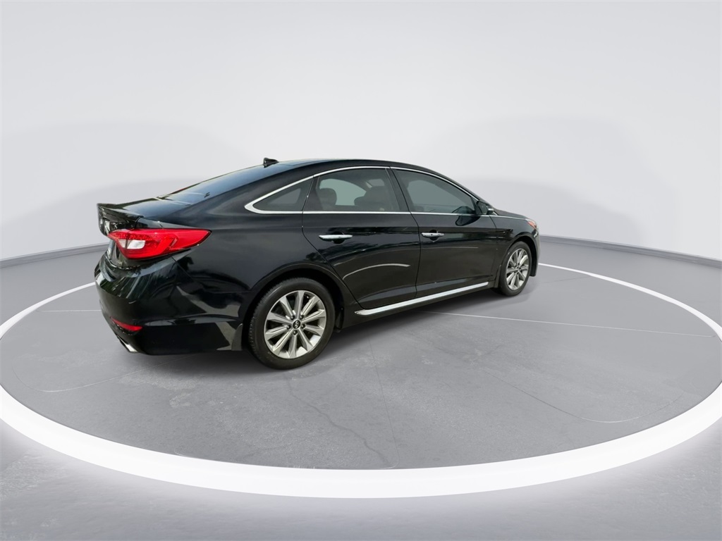 2016 Hyundai Sonata Base 10