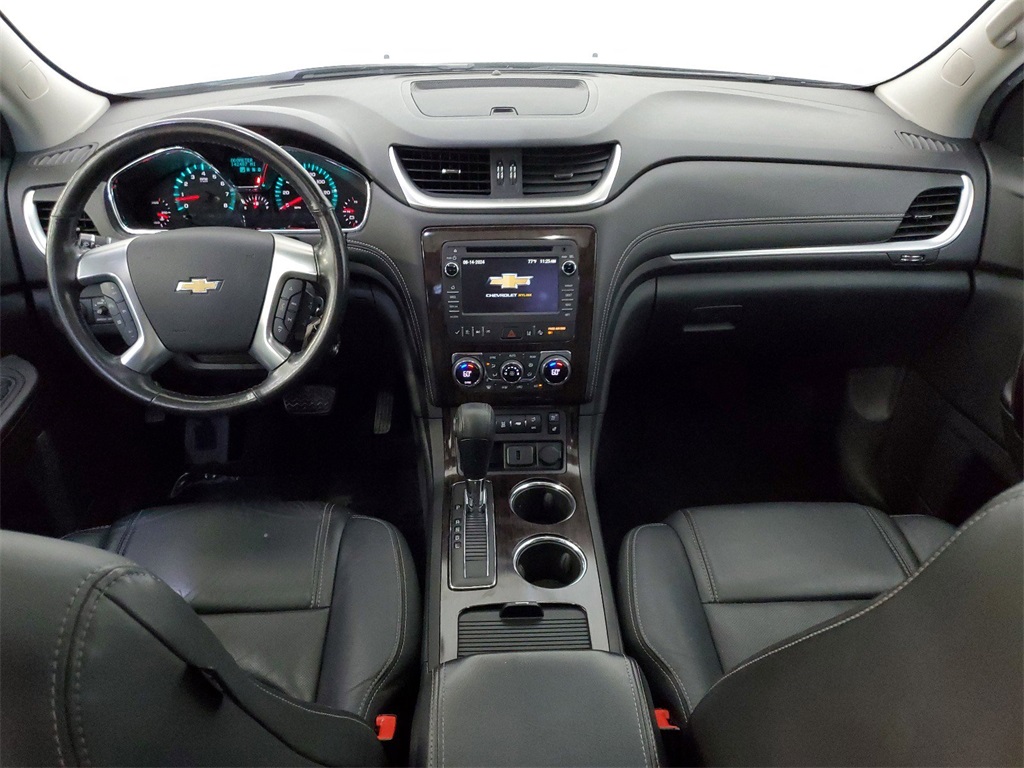 2017 Chevrolet Traverse Premier 8