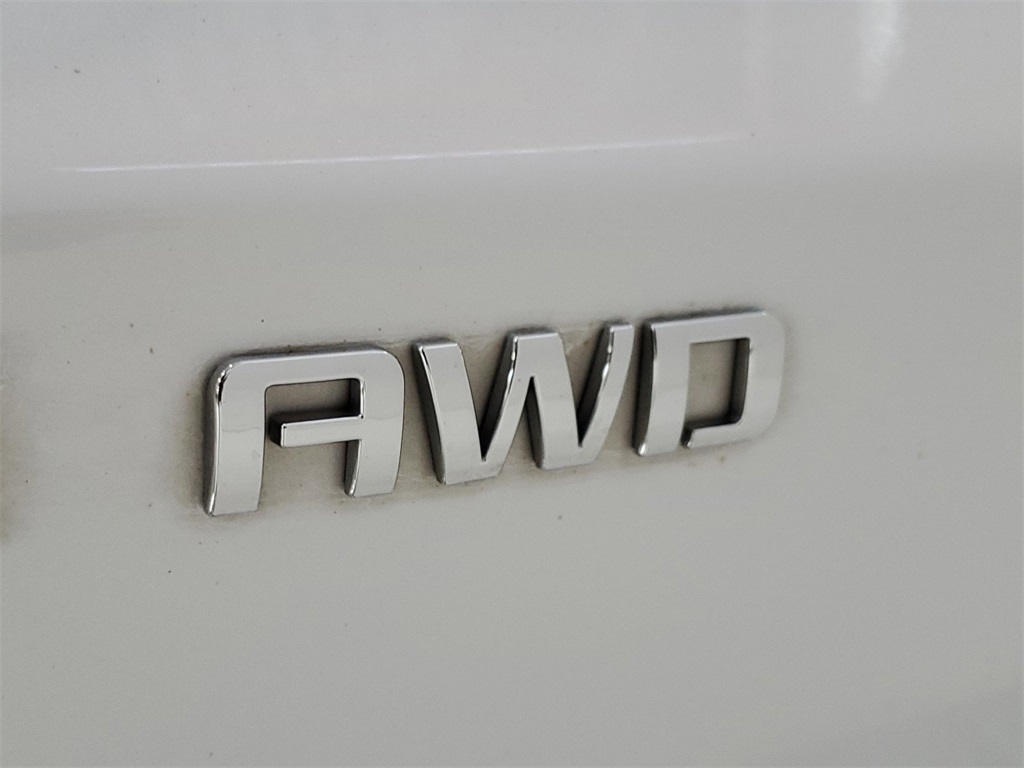 2017 Chevrolet Traverse Premier 34