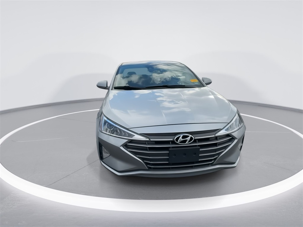 2020 Hyundai Elantra SEL 3