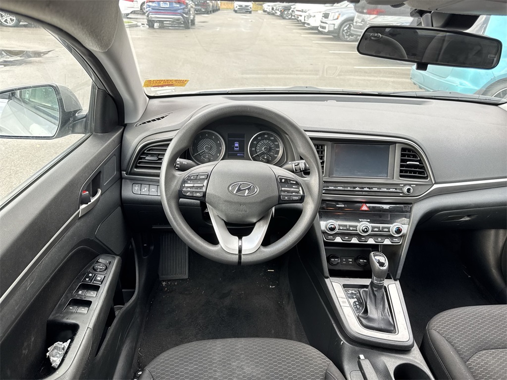 2020 Hyundai Elantra SEL 17