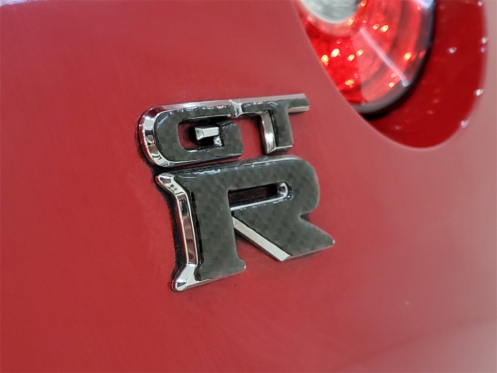 2009 Nissan GT-R Premium 35