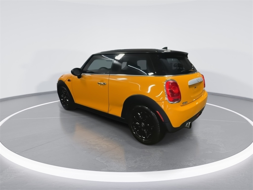 2014 MINI Cooper Base 8