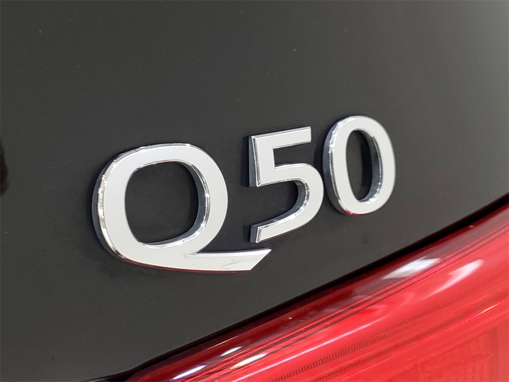 2017 INFINITI Q50 3.0t Premium 35