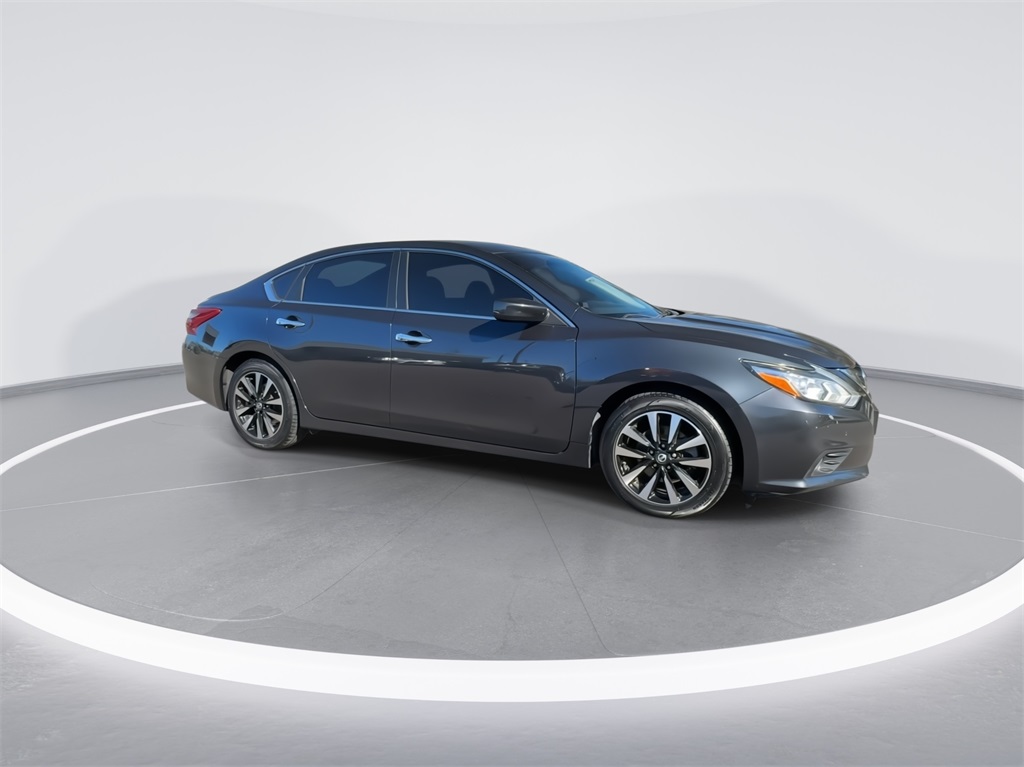 2018 Nissan Altima 2.5 SV 3