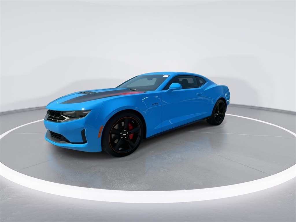 2022 Chevrolet Camaro LT1 4