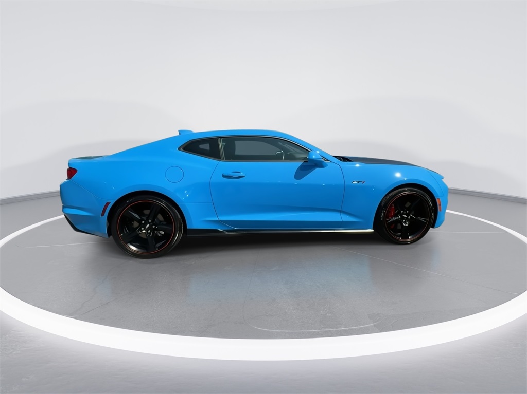 2022 Chevrolet Camaro LT1 11