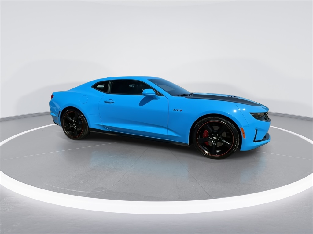 2022 Chevrolet Camaro LT1 12