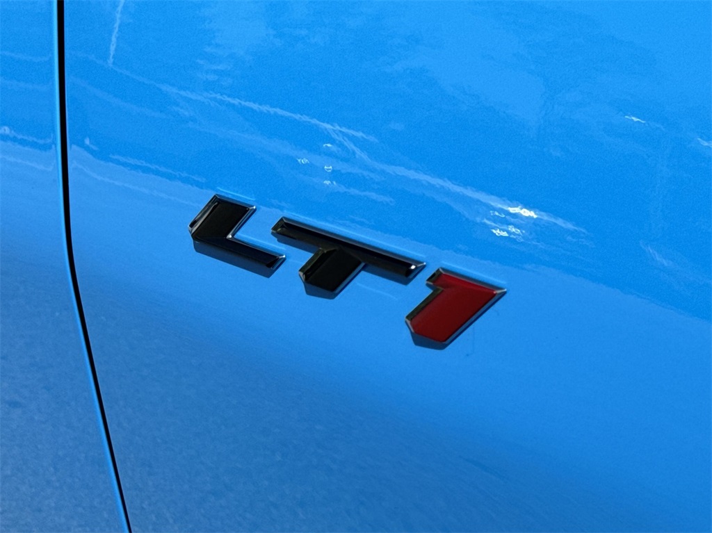 2022 Chevrolet Camaro LT1 14