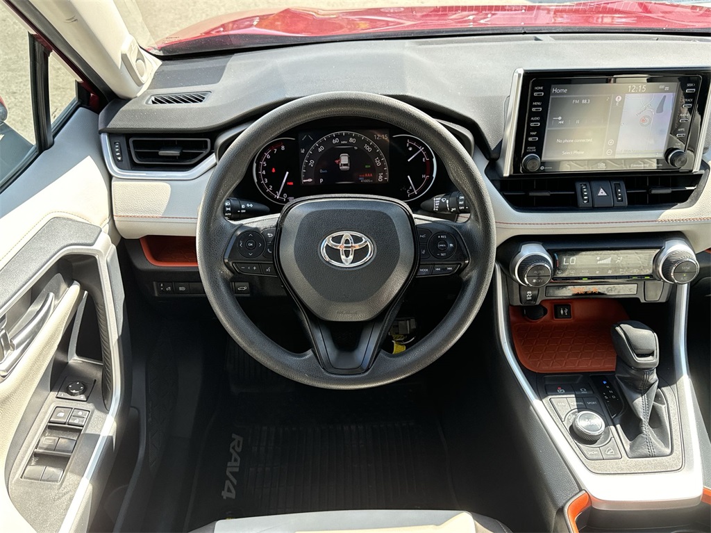 2019 Toyota RAV4 Adventure 17