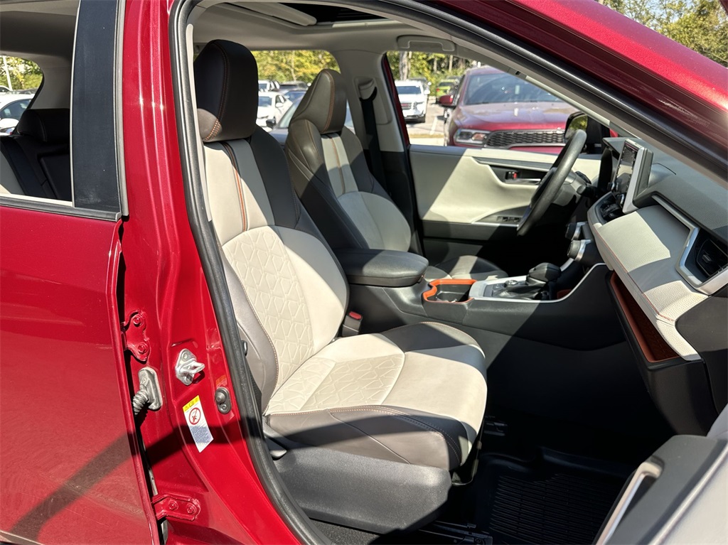 2019 Toyota RAV4 Adventure 36