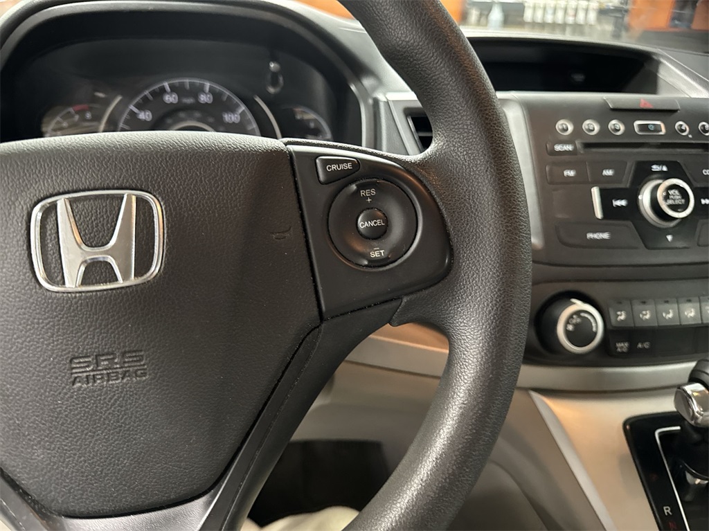 2014 Honda CR-V LX 22