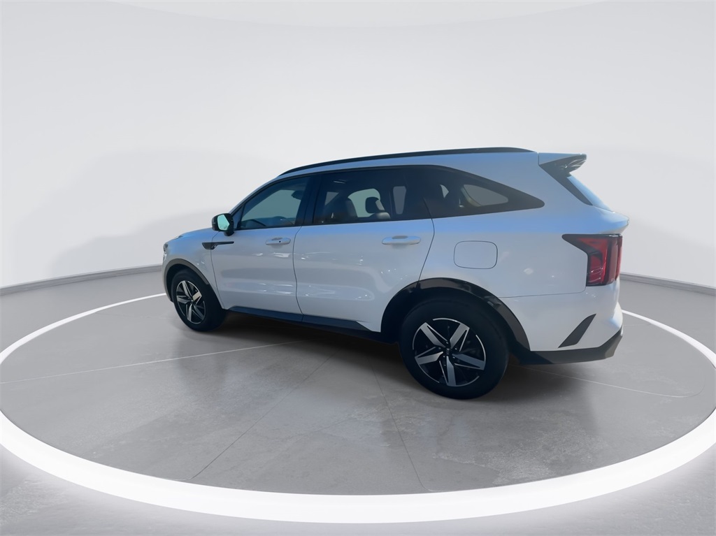 2021 Kia Sorento S 7