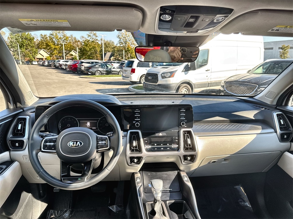 2021 Kia Sorento S 20