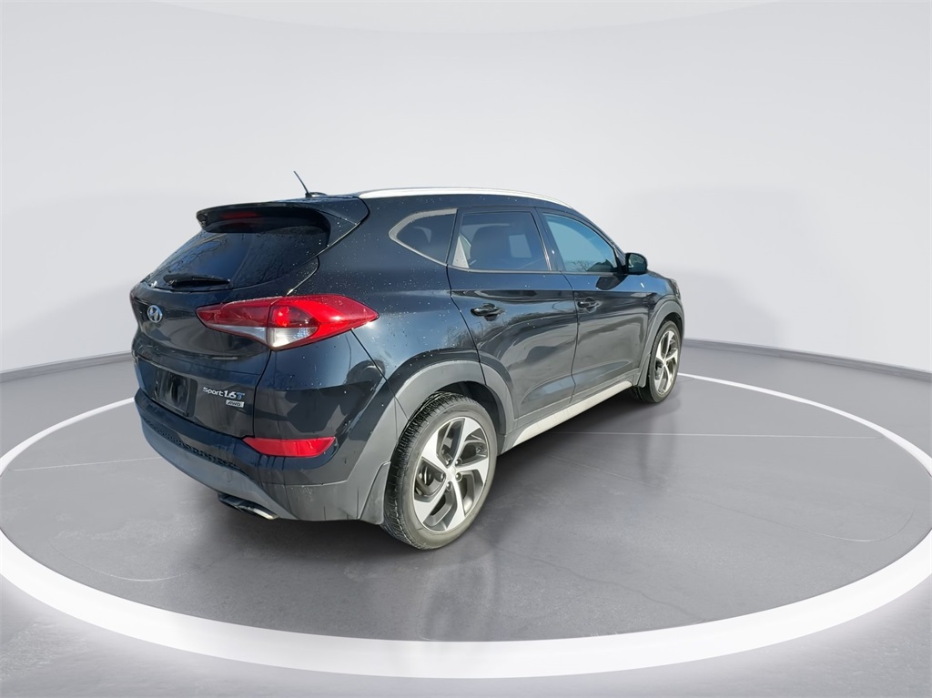 2017 Hyundai Tucson Sport 10