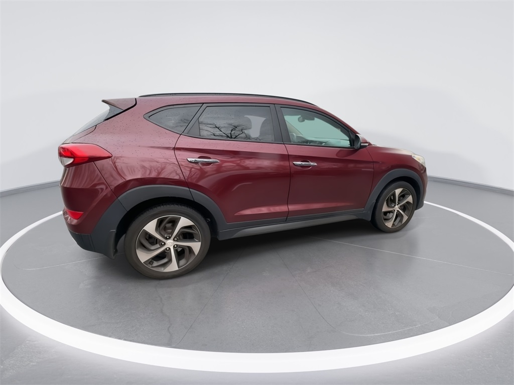 2016 Hyundai Tucson Limited 8