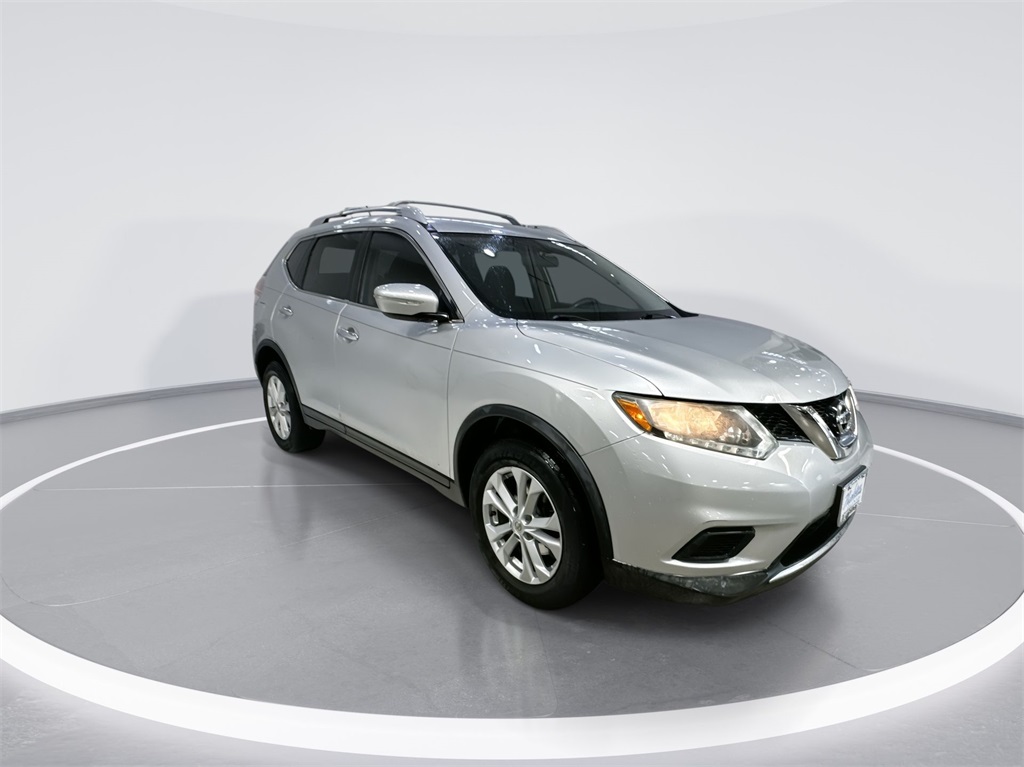 2015 Nissan Rogue SV 2