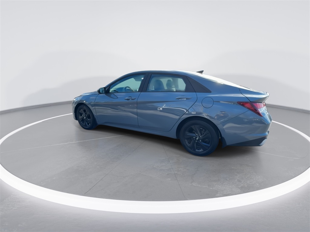 2022 Hyundai Elantra SEL 7