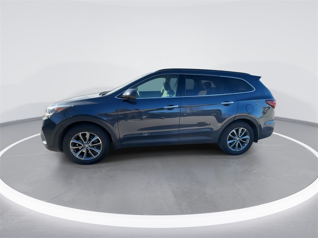 2018 Hyundai Santa Fe SE 6