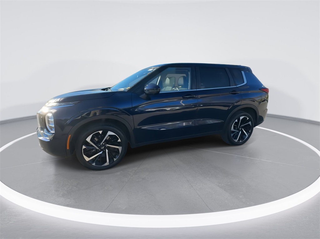 2022 Mitsubishi Outlander  5