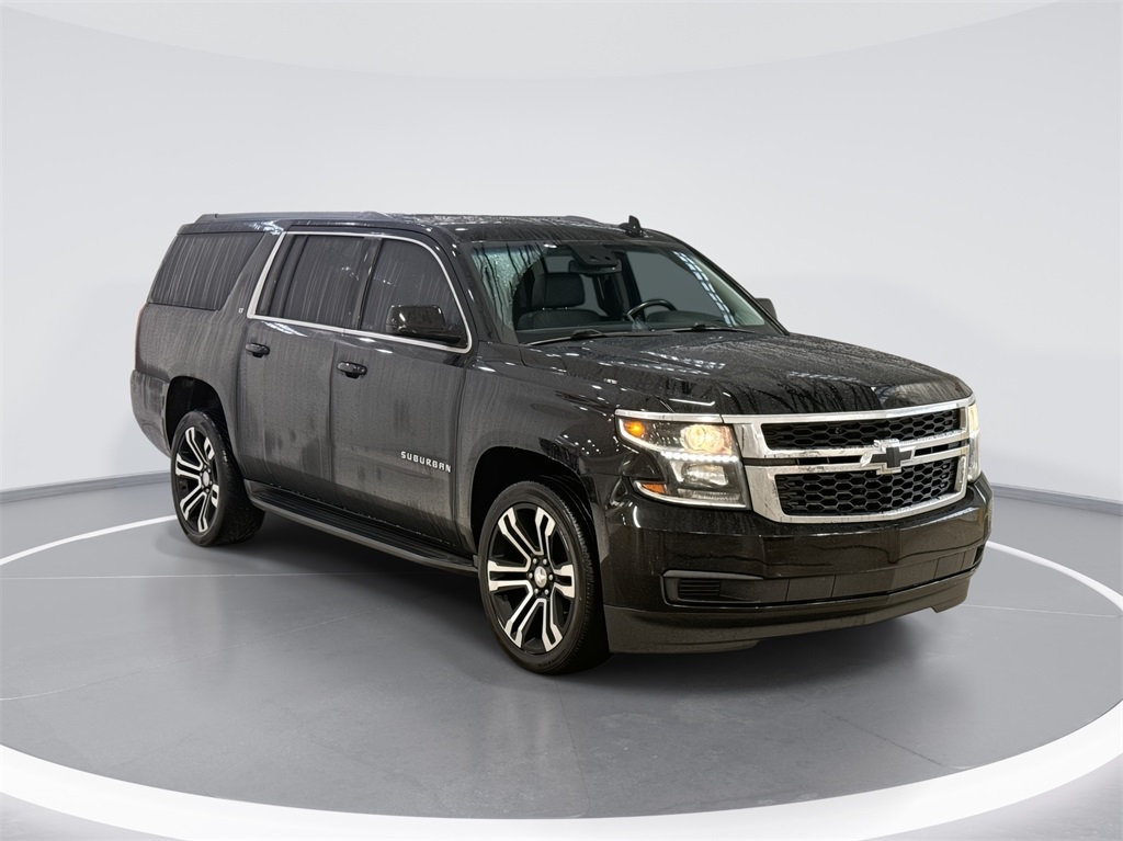 2018 Chevrolet Suburban LT 1