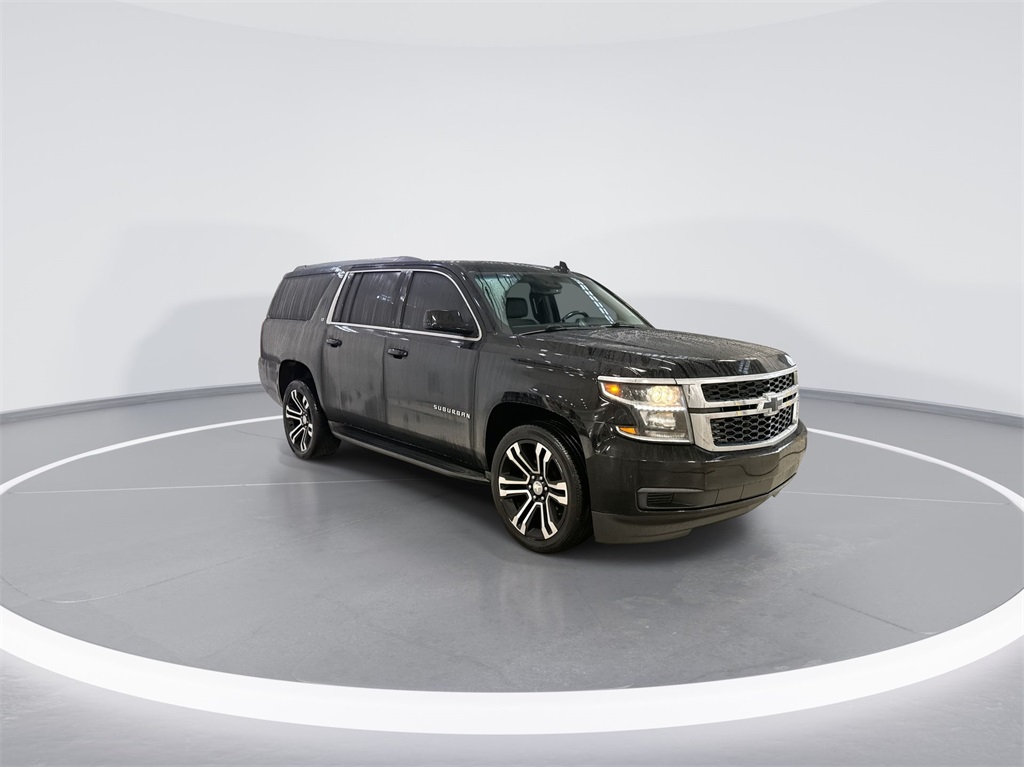 2018 Chevrolet Suburban LT 2