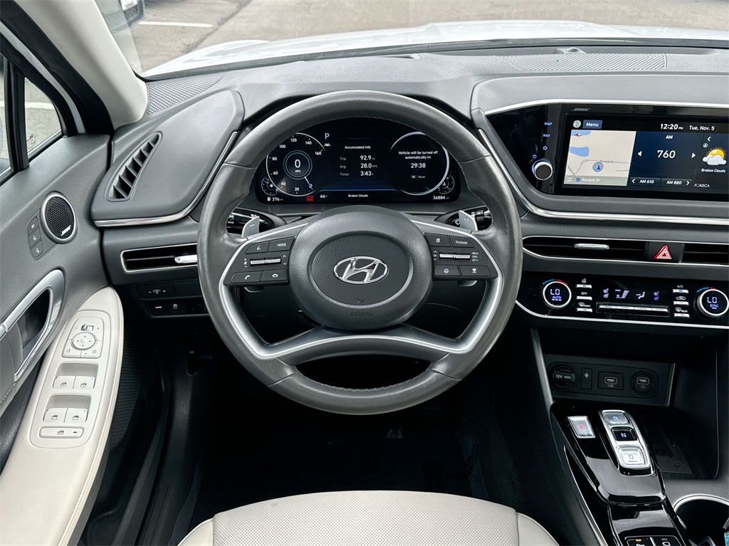 2022 Hyundai Sonata Limited 16