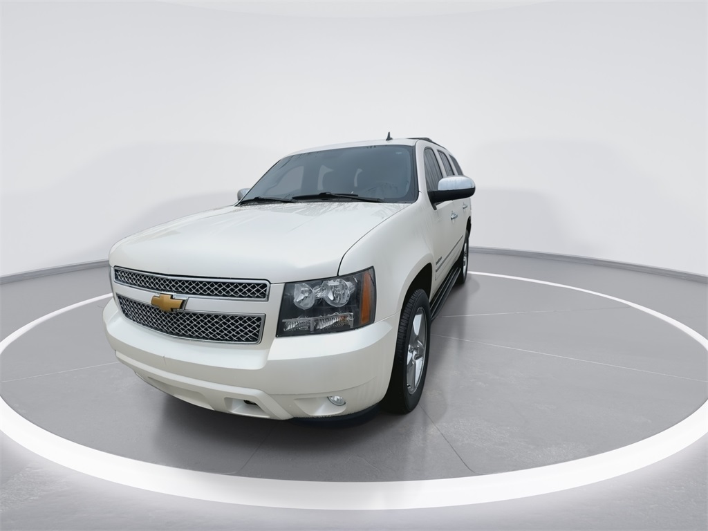 2013 Chevrolet Tahoe LTZ 4