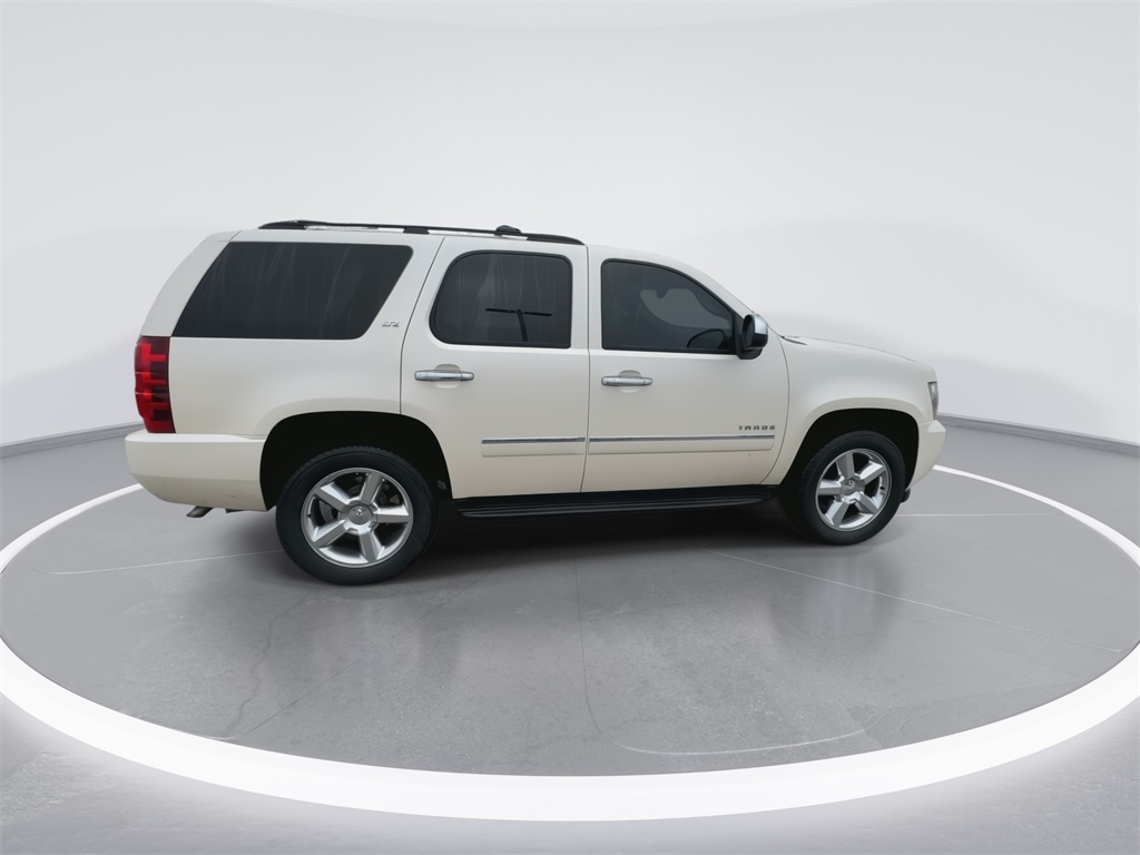 2013 Chevrolet Tahoe LTZ 12