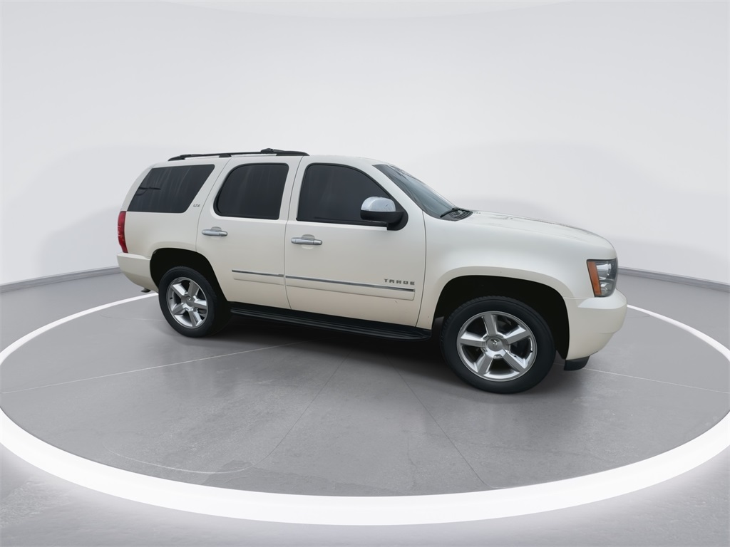 2013 Chevrolet Tahoe LTZ 13