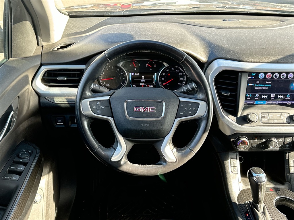 2019 GMC Acadia SLT-1 16