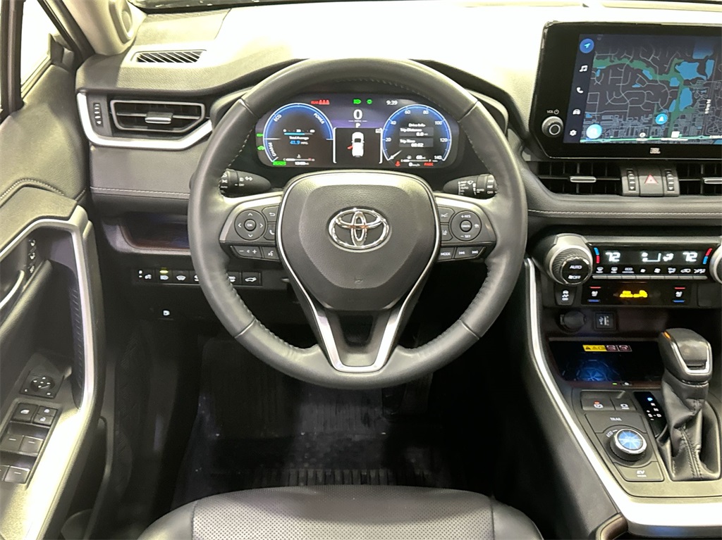 2024 Toyota RAV4 Hybrid Limited 10