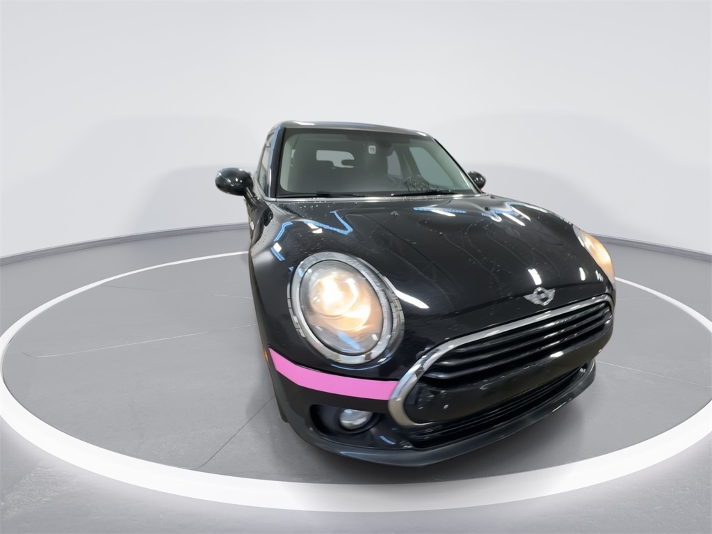 2017 MINI Cooper Clubman 2