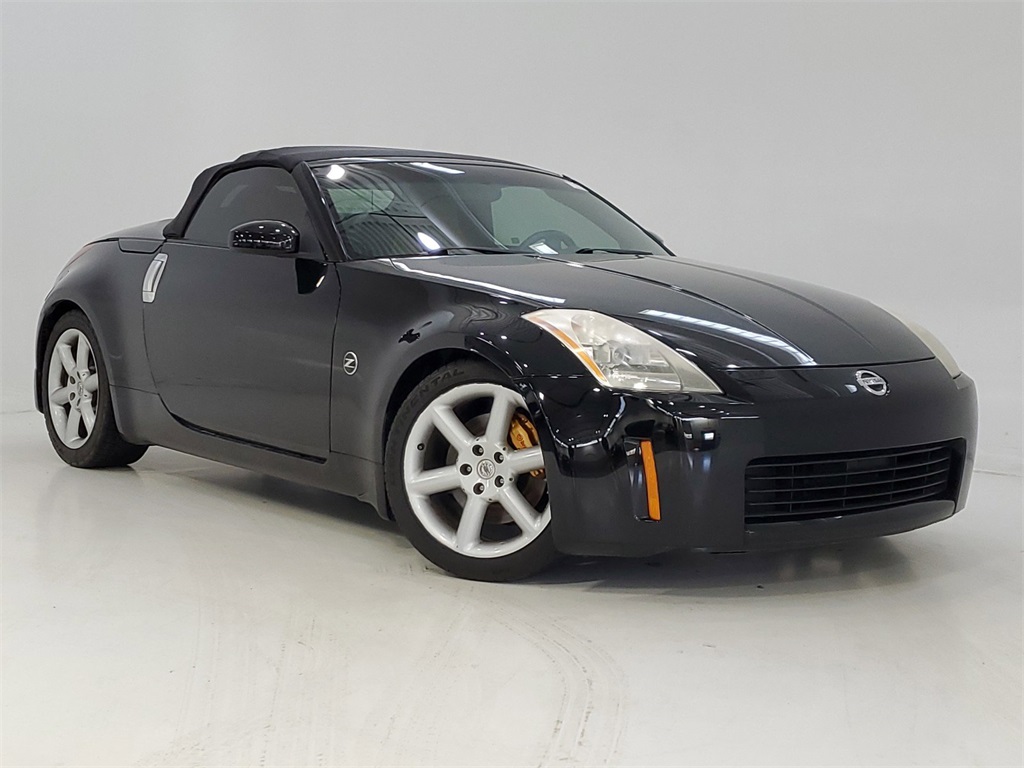 2005 Nissan 350Z Grand Touring 1
