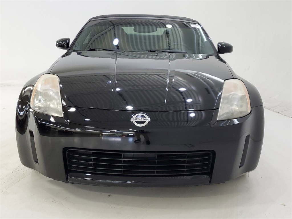 2005 Nissan 350Z Grand Touring 2