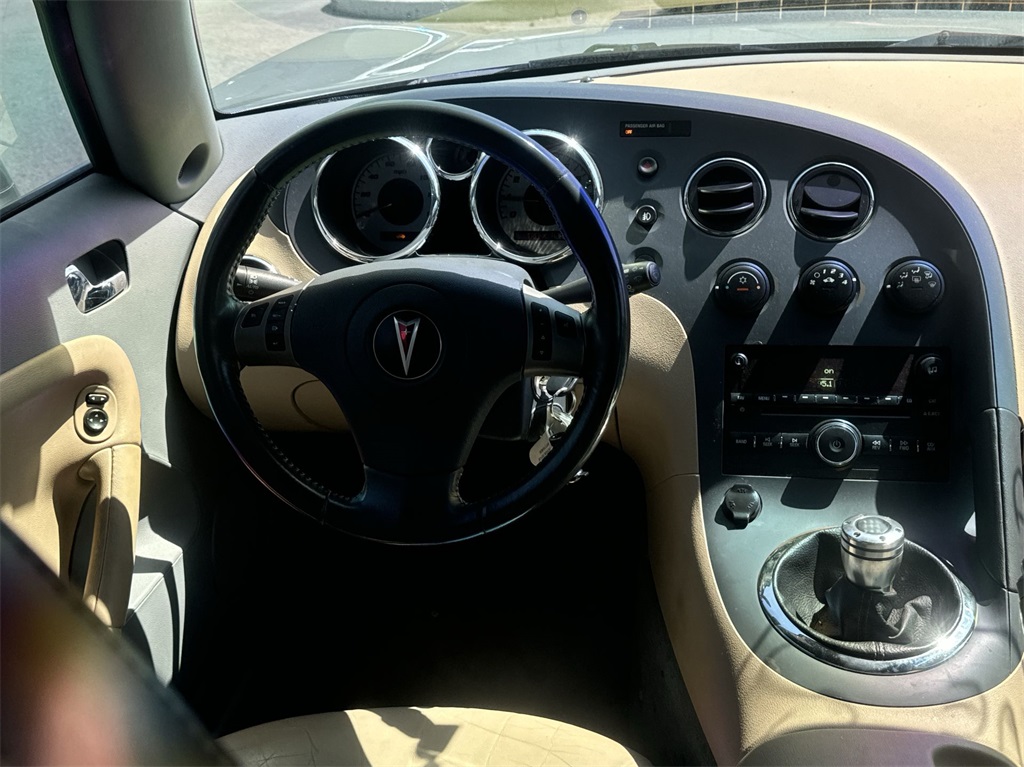 2006 Pontiac Solstice Base 17