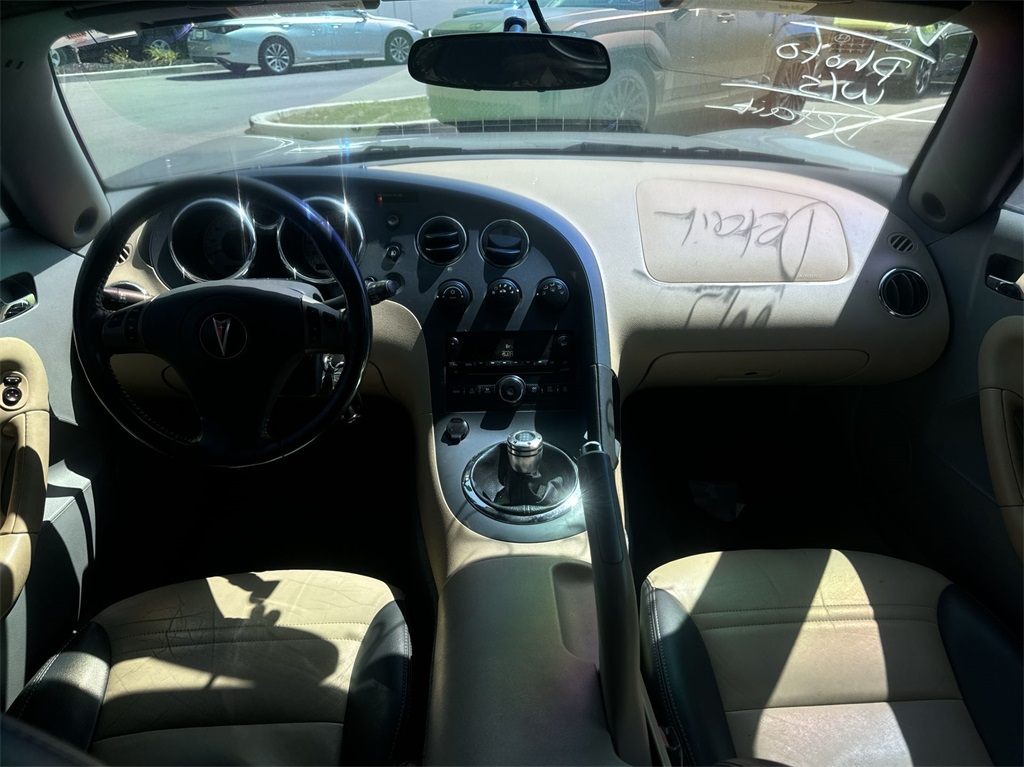 2006 Pontiac Solstice Base 19