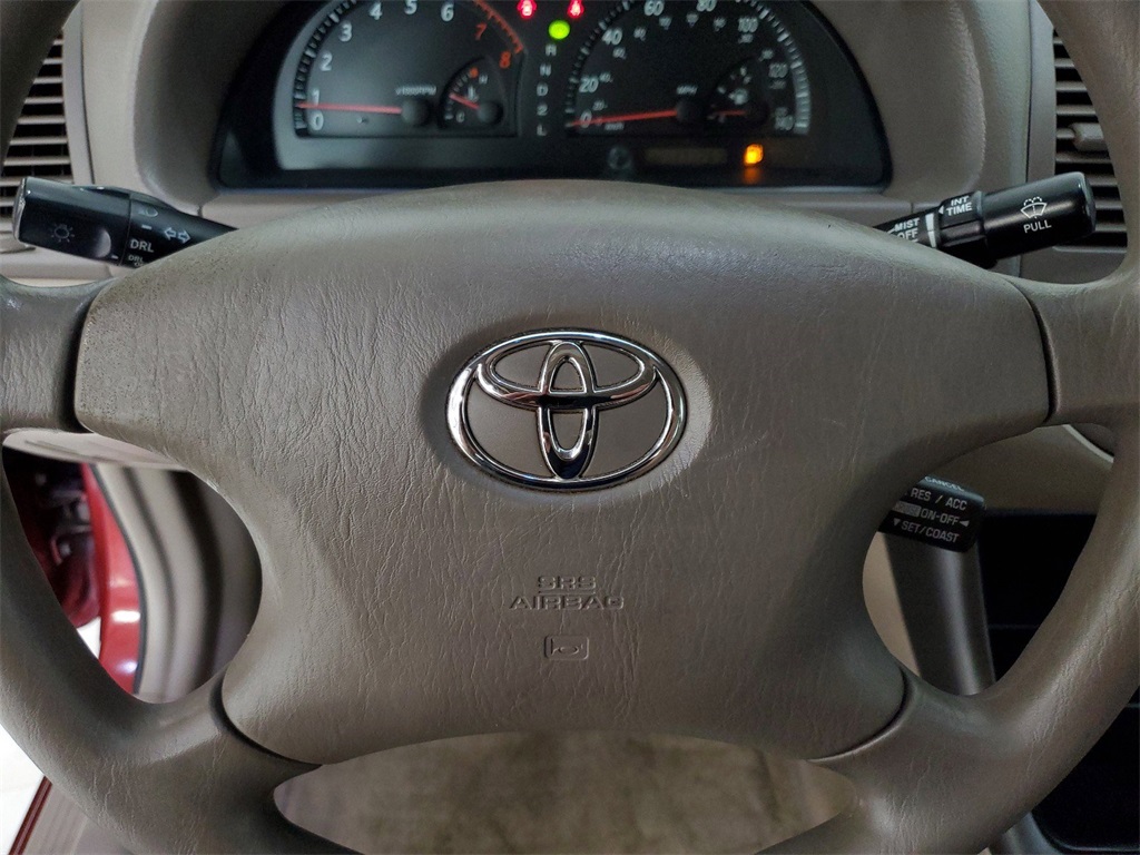 2003 Toyota Camry LE 10