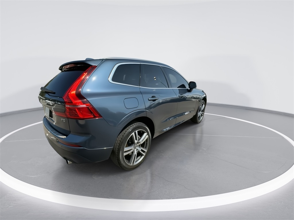 2020 Volvo XC60 T5 Momentum 10