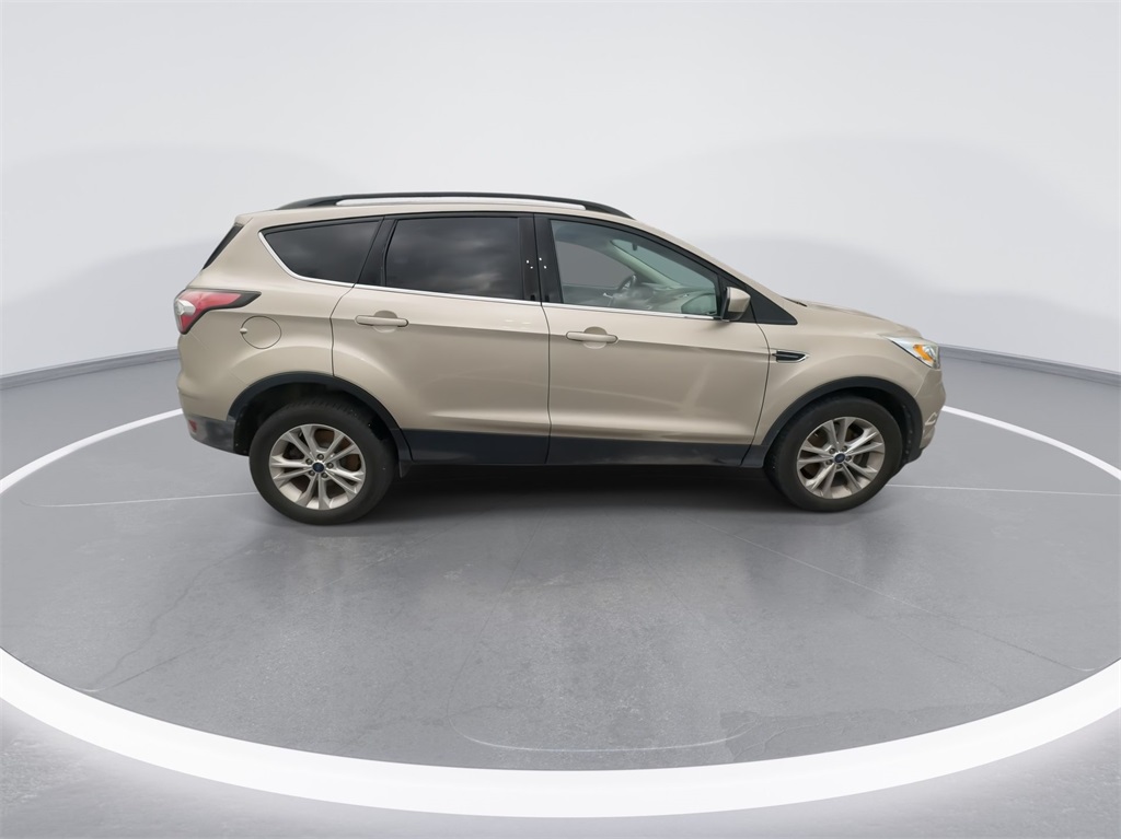 2017 Ford Escape SE 12