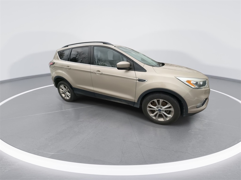 2017 Ford Escape SE 13