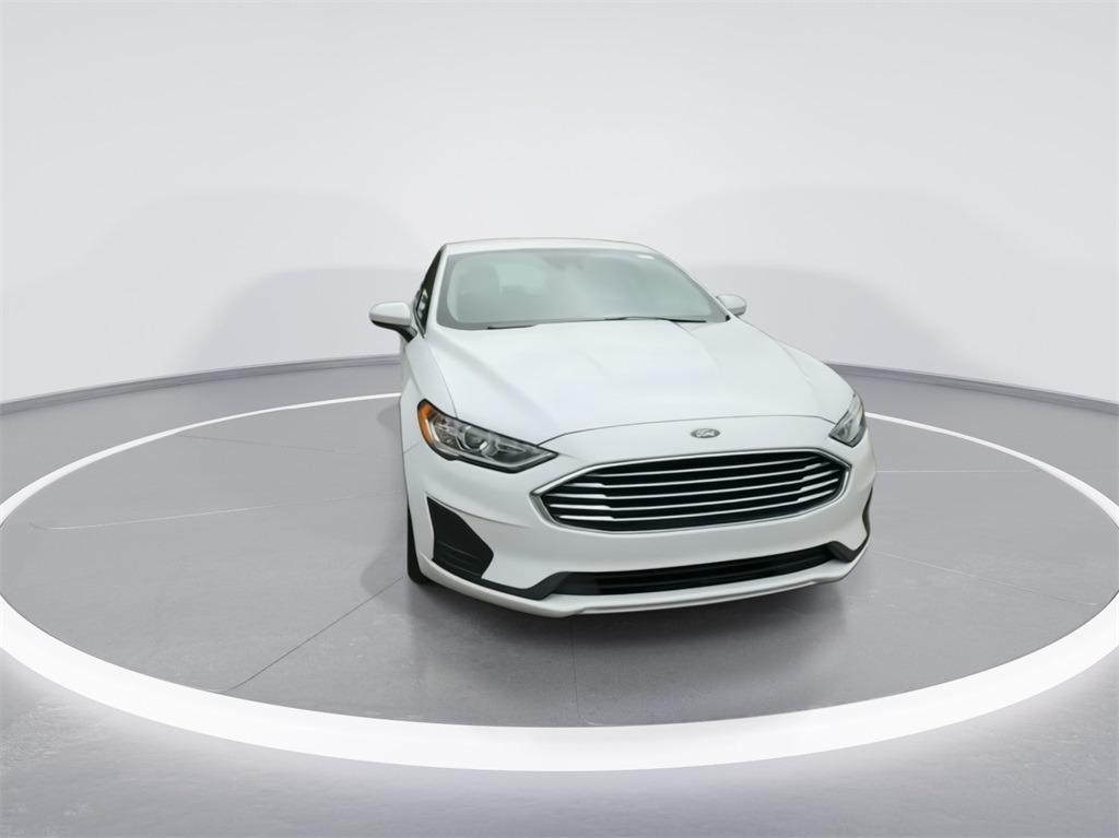 2020 Ford Fusion SE 4