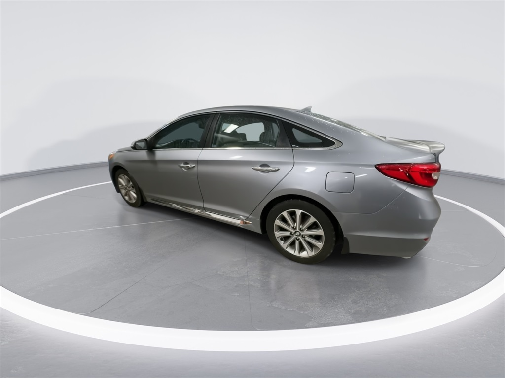 2016 Hyundai Sonata Base 8