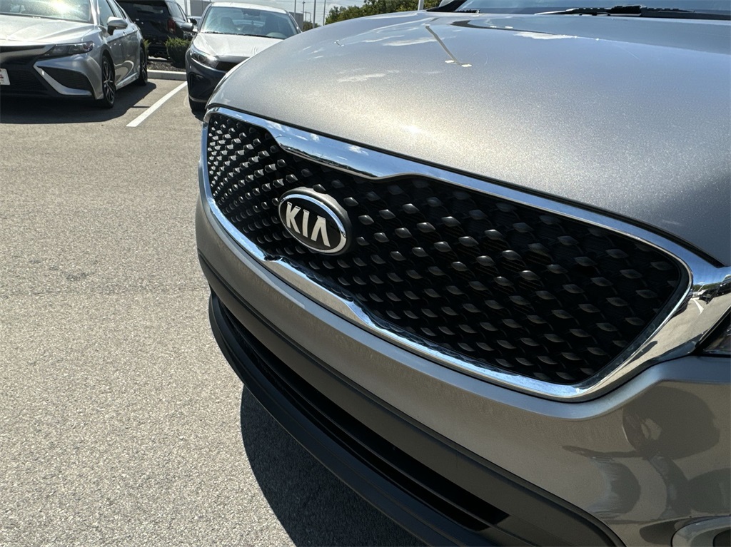 2016 Kia Sorento LX 14