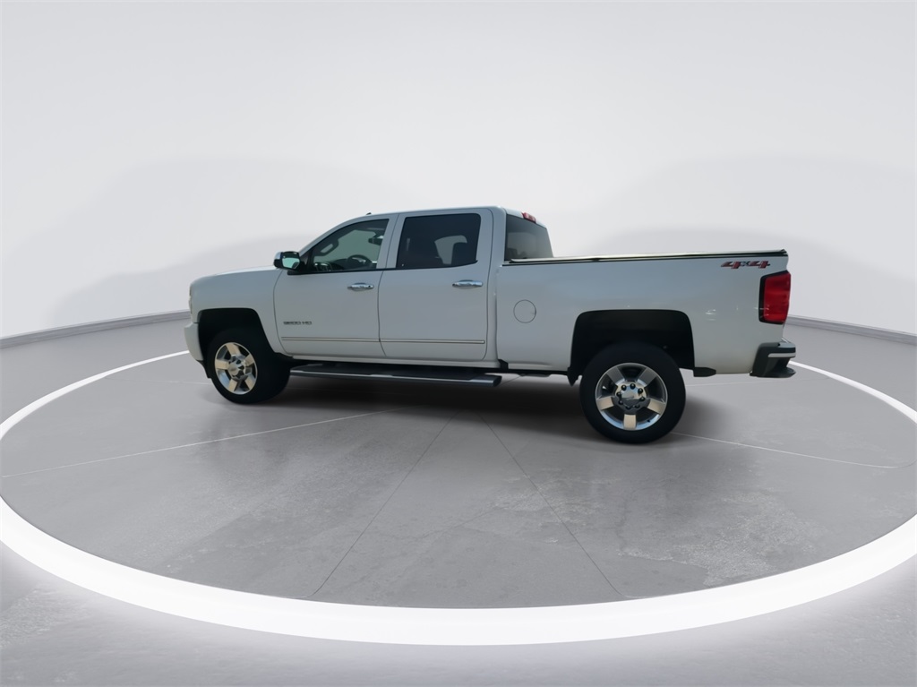 2018 Chevrolet Silverado 2500HD LT 7