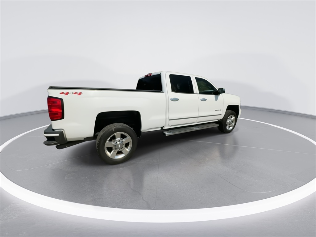 2018 Chevrolet Silverado 2500HD LT 11