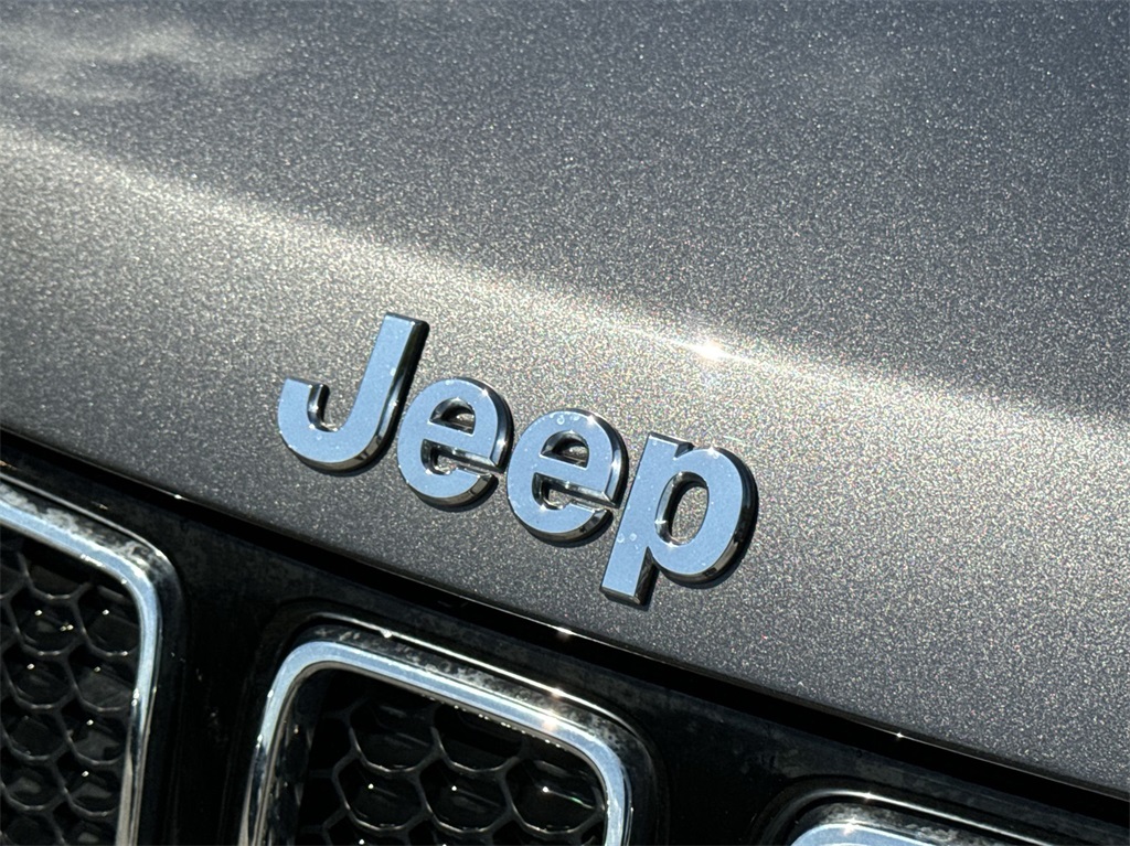 2021 Jeep Compass Limited 14